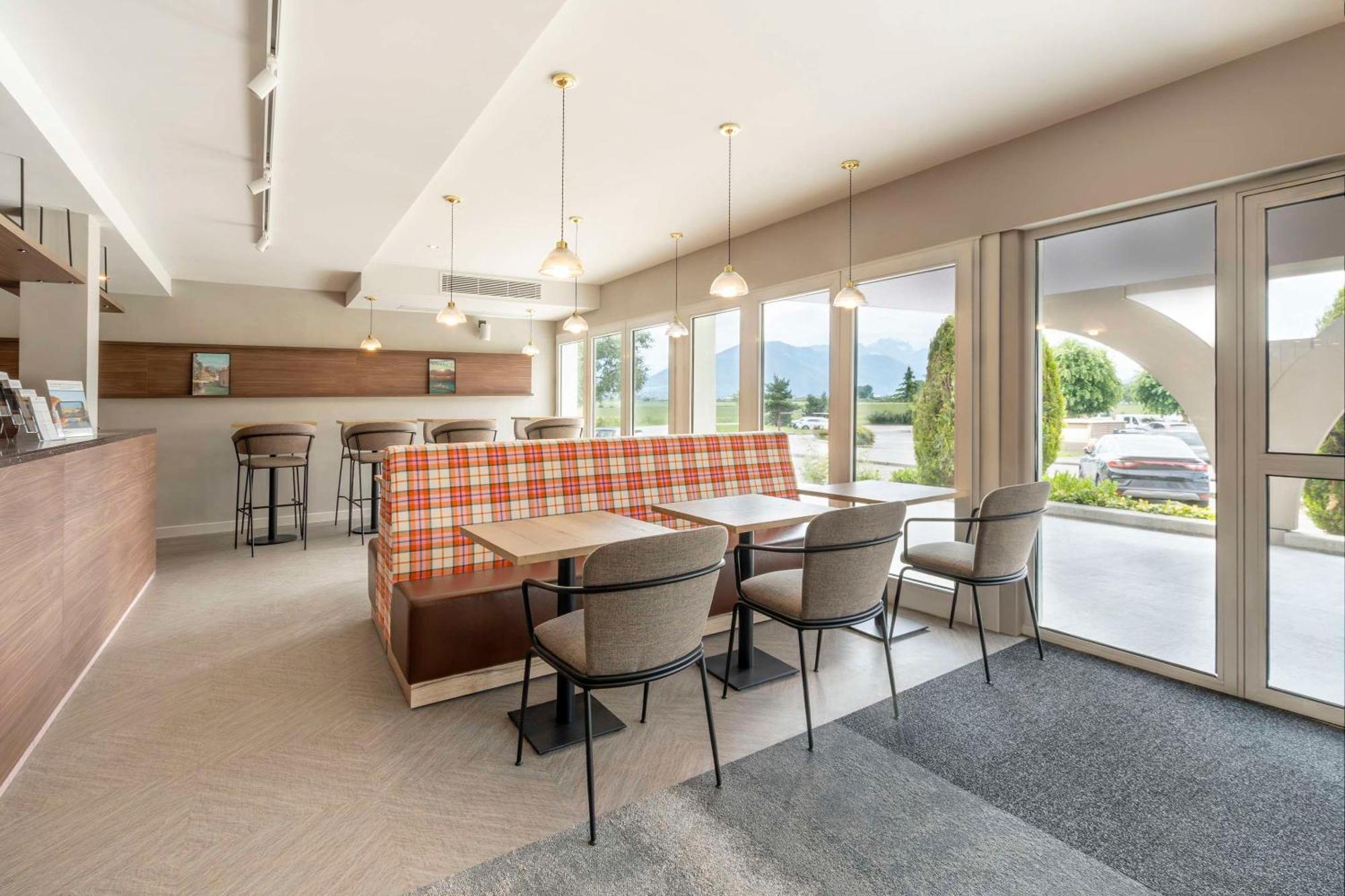 Best Western Kobalt Annecy Nord - Epagny Epagny Metz-Tessy Exteriér fotografie